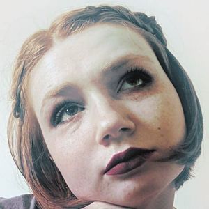 Meet your Posher, Naomi